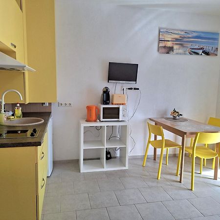 Geltoni Apartamentai Połąga Zewnętrze zdjęcie