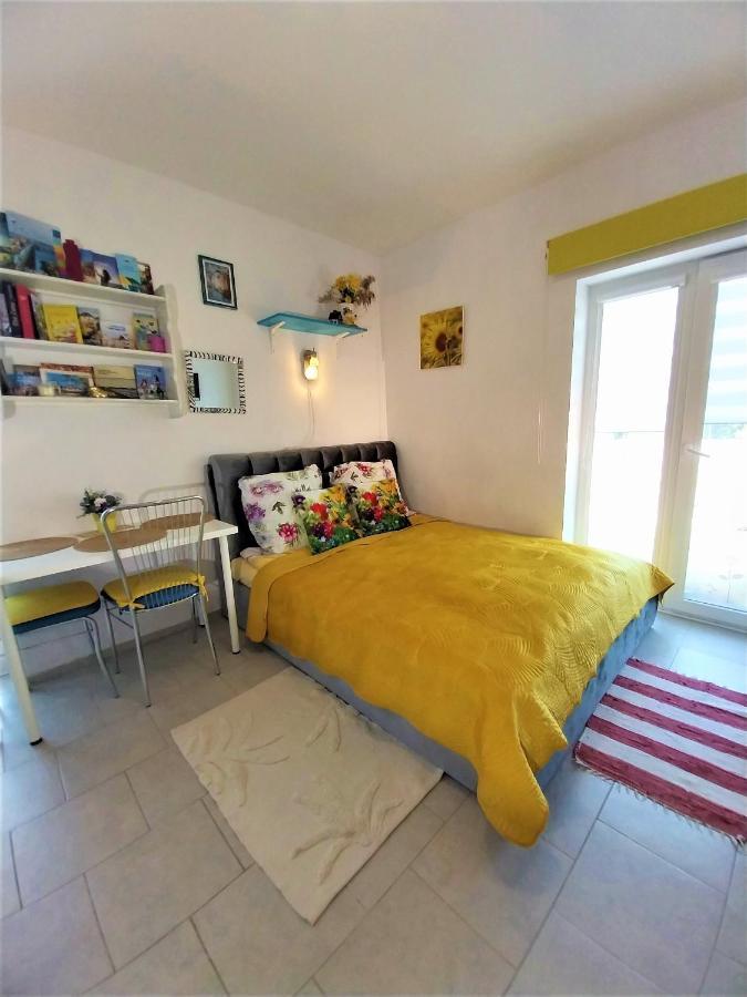 Geltoni Apartamentai Połąga Zewnętrze zdjęcie